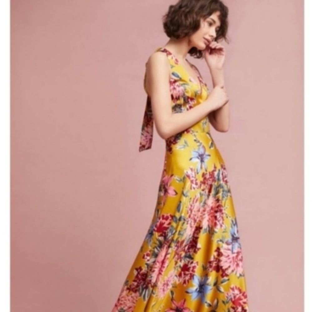 Floral Nicole Miller gownNew with tags
